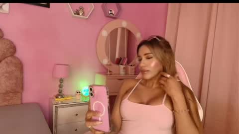 aldana_stone online show from May 12, 2026, 1:14 am