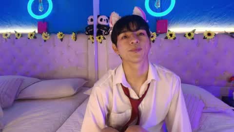 ale_aurarashi online show from March 30, 2026, 1:17 am