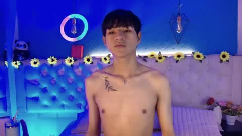 ale_aurarashi online show from April 3, 2026, 9:51 am