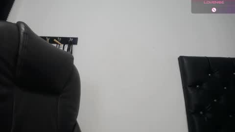 Snapshot of alejahornyx chatting on January 1, 2025, 9:49 am alejahornyx online show from January 1, 2025, 9:49 am