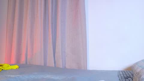 Snapshot of alejandra_dunn1 chatting on June 27, 2026, 6:46 pm alejandra_dunn1 online show from June 27, 2026, 6:46 pm