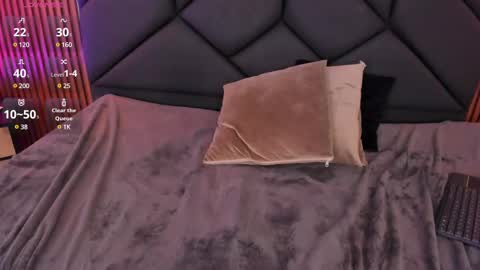 Aleja  online show from February 11, 2025, 3:08 am