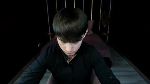 Alejandro online show from February 15, 2026, 7:51 am