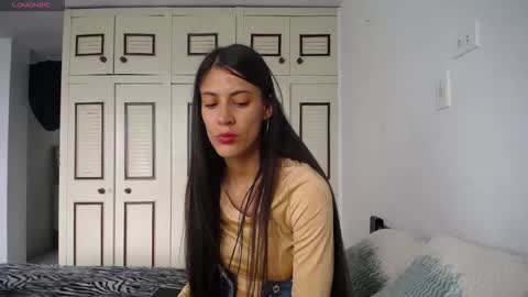 alejaxxxhot online show from November 4, 2025, 4:50 pm