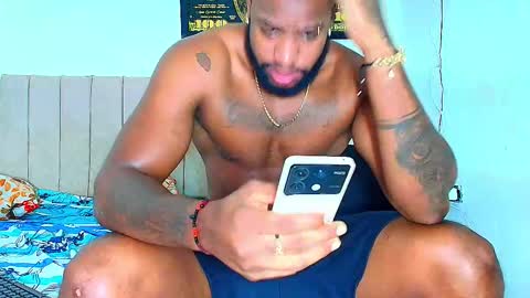 alejo_21cm online show from March 26, 2026, 8:14 pm