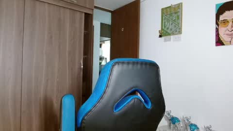 David online show from April 16, 2026, 2:01 am