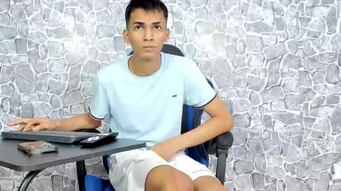 alejo peverell online show from January 11, 2026, 6:13 pm