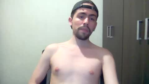 Snapshot of alejo_shy chatting on December 15, 2024, 10:47 pm alejo_shy online show from December 15, 2024, 10:47 pm