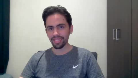 Snapshot of alejo_shy chatting on December 30, 2024, 2:31 am alejo_shy online show from December 30, 2024, 2:31 am