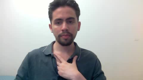 Snapshot of alejo_shy chatting on January 6, 2025, 5:19 am alejo_shy online show from January 6, 2025, 5:19 am