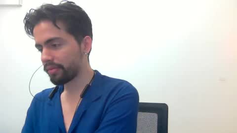 Snapshot of alejo_shy chatting on February 5, 2025, 3:55 am alejo_shy online show from February 5, 2025, 3:55 am