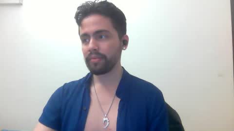 alejo_shy online show from December 4, 2025, 3:49 am