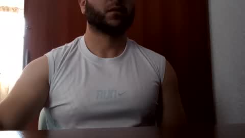 Snapshot of alejolindo9201 chatting on October 23, 2025, 6:06 pm Alejo online show from October 23, 2025, 6:06 pm