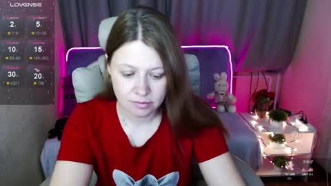 Snapshot of alekasamui chatting on December 9, 2024, 3:50 am Aleksa online show from December 9, 2024, 3:50 am