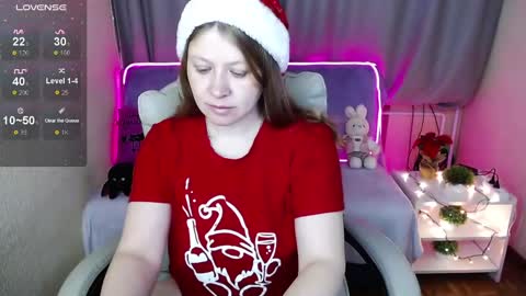Snapshot of alekasamui chatting on December 25, 2024, 8:28 pm Aleksa online show from December 25, 2024, 8:28 pm
