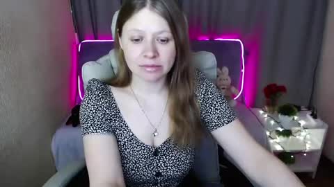Snapshot of alekasamui chatting on March 11, 2025, 1:26 am Aleksa online show from March 11, 2025, 1:26 am