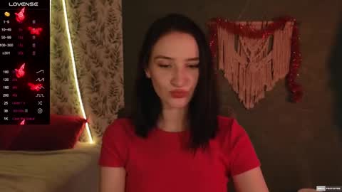 Alena online show from January 7, 2025, 1:06 am