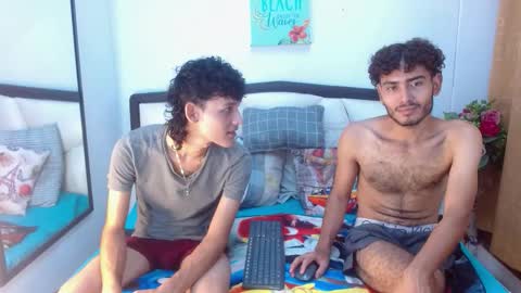 Snapshot of alenders chatting on September 27, 2025, 12:26 am ALENDERS online show from September 27, 2025, 12:26 am