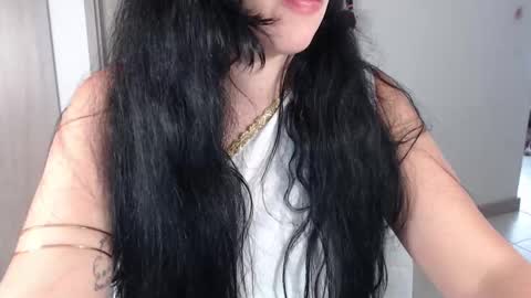 Snapshot of aleska_bell69 chatting on March 17, 2026, 5:49 pm Aleska online show from March 17, 2026, 5:49 pm