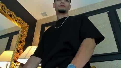 Alessandro King online show from April 18, 2026, 9:15 pm