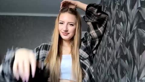 Betty online show from December 5, 2025, 11:08 am