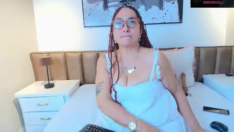 Alessandra online show from March 10, 2026, 1:05 pm