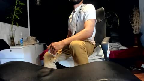 Snapshot of alessandro__wye chatting on October 31, 2025, 2:23 am ALESSANDRO WYE online show from October 31, 2025, 2:23 am