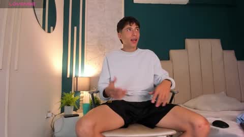 Alessandro Dybala online show from January 17, 2025, 11:59 am