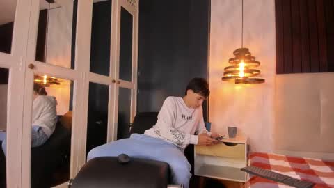 Alessandro Dybala online show from March 2, 2025, 12:22 pm