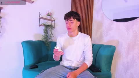 Alessandro Dybala online show from September 24, 2025, 11:46 am