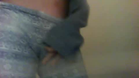 Snapshot of alessia_2025 chatting on October 20, 2025, 10:38 am alessia_2025 online show from October 20, 2025, 10:38 am