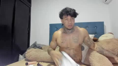 Snapshot of alessia_hot1 chatting on May 31, 2026, 7:04 am alessia_hot1 online show from May 31, 2026, 7:04 am