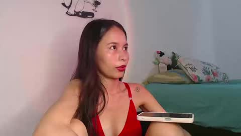 Snapshot of alessia_santorinni chatting on September 16, 2025, 12:22 am alessia_santorinni online show from September 16, 2025, 12:22 am