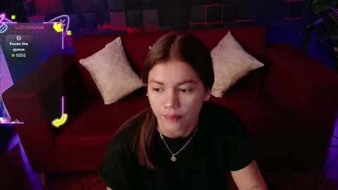 alessiamonroe_ online show from April 15, 2026, 8:20 pm