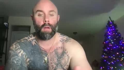 alesterwhite online show from December 2, 2025, 2:28 am