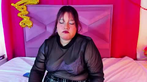 Snapshot of alesweett chatting on February 23, 2026, 12:24 pm AleSweett online show from February 23, 2026, 12:24 pm