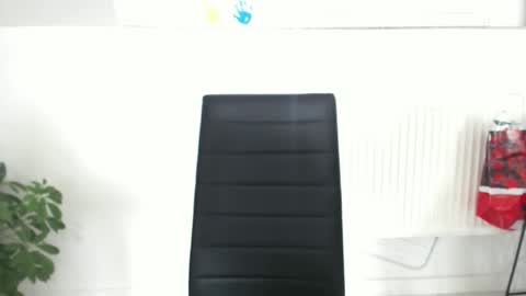 AlesyadollBlonde online show from February 19, 2026, 12:12 pm