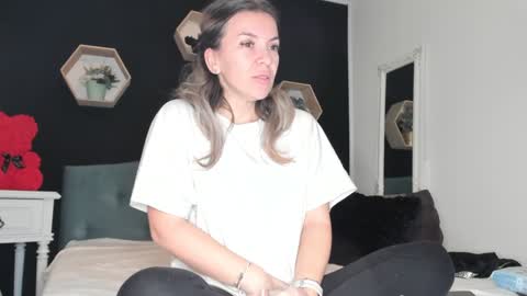 alesys69 online show from January 24, 2025, 10:51 pm