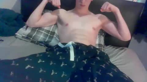 alex15880 online show from November 7, 2025, 6:30 pm