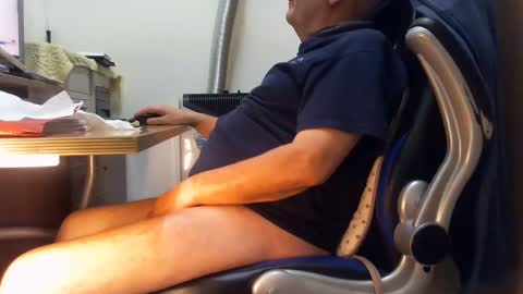 alex47100 online show from February 22, 2025, 3:14 pm