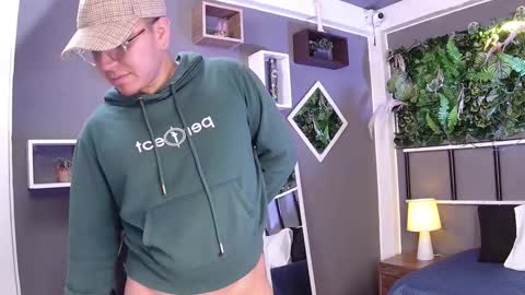 Alex online show from March 5, 2025, 3:29 pm