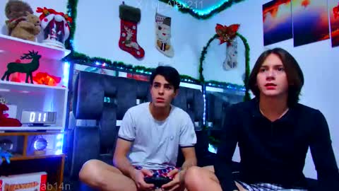 sneider online show from December 20, 2025, 4:30 am