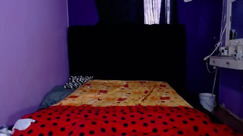 Snapshot of alex_bigcumvez chatting on February 1, 2025, 8:05 pm perseuz online show from February 1, 2025, 8:05 pm