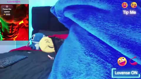 Snapshot of alex_charol chatting on January 8, 2025, 5:59 pm charol online show from January 8, 2025, 5:59 pm