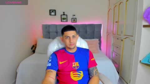 alex online show from February 22, 2025, 12:19 pm