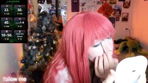 alex_howell online show from December 19, 2025, 8:27 pm