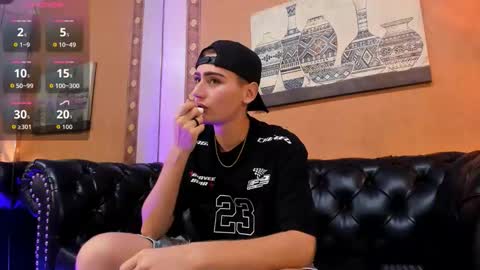 Snapshot of alex_millerss chatting on October 18, 2025, 9:59 pm ALEX online show from October 18, 2025, 9:59 pm