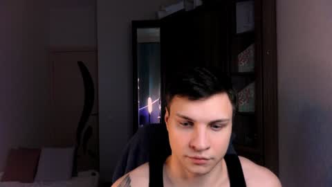 alex_milson online show from December 16, 2024, 7:37 am