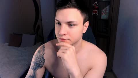 alex_milson online show from December 17, 2024, 10:32 pm