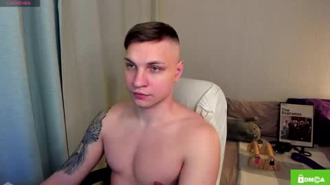 alex_milson online show from April 12, 2026, 6:46 pm